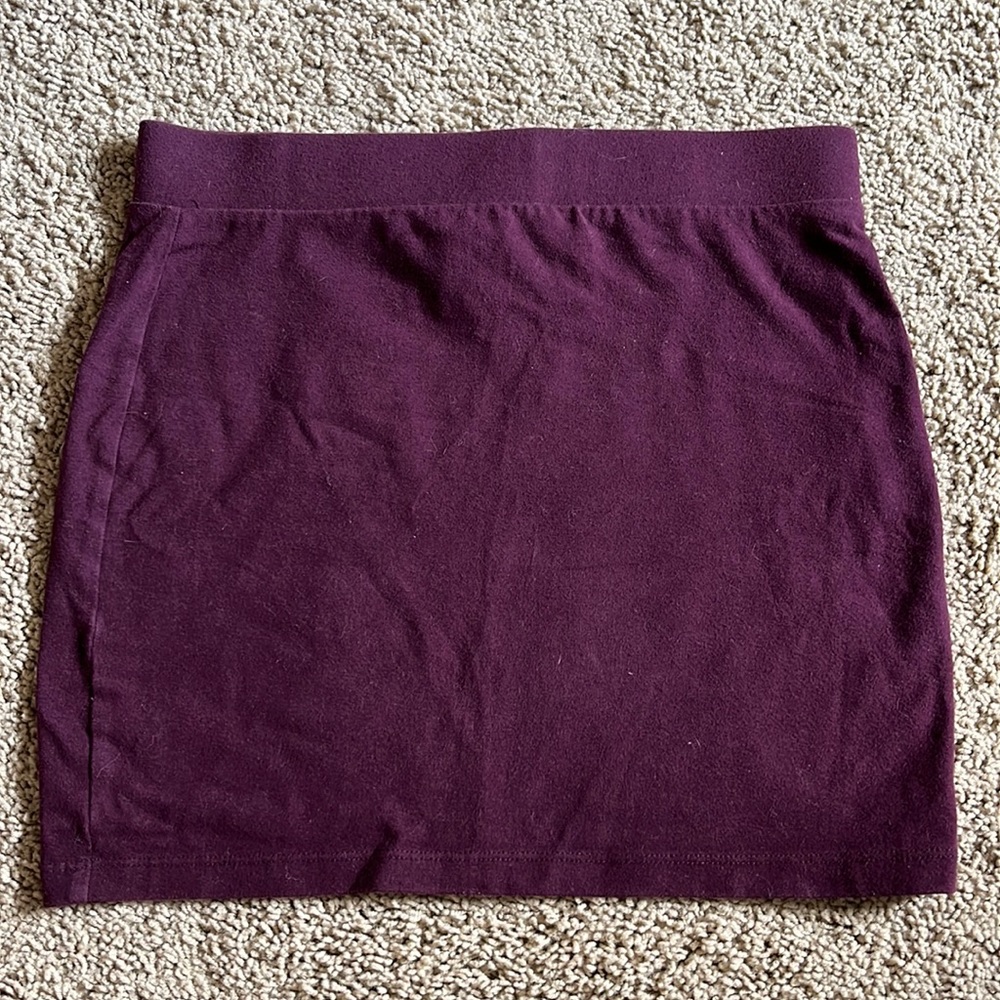 maroon/purple forever 21 tight short skirt cotton material